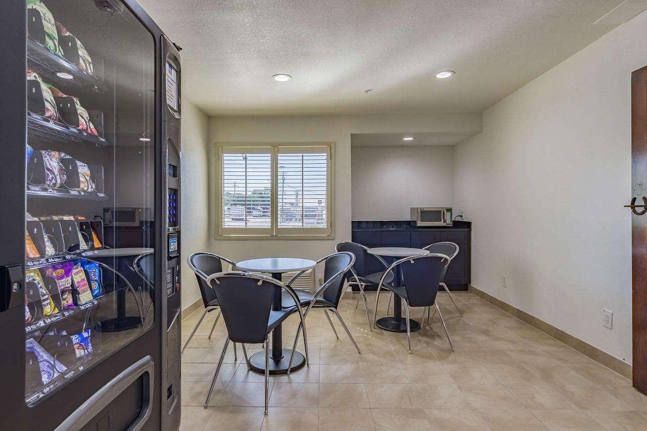 Studio 6-Plano, Tx Екстер'єр фото